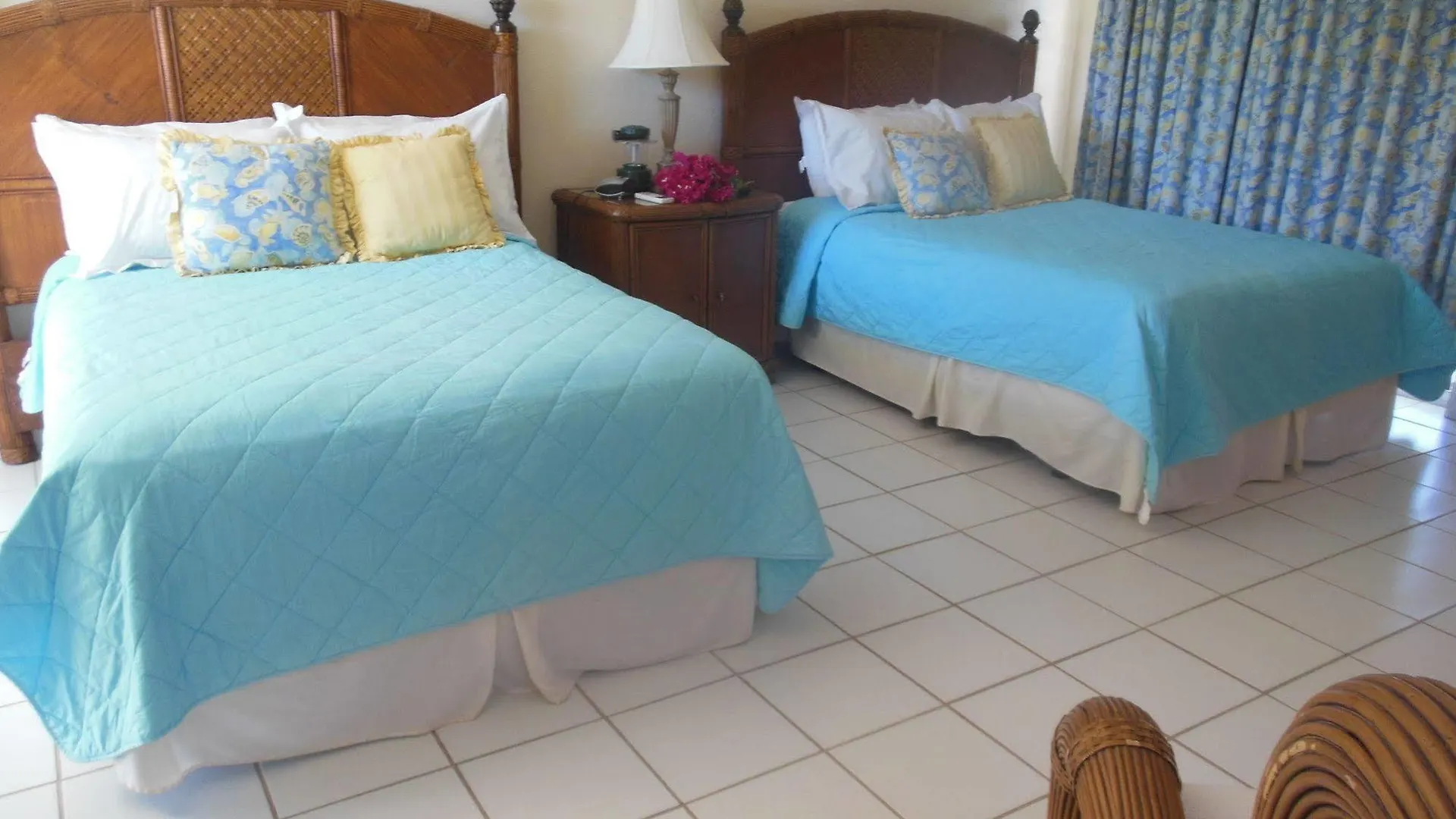 Winter Haven Inn Clarence Town 3*,  Bahamas