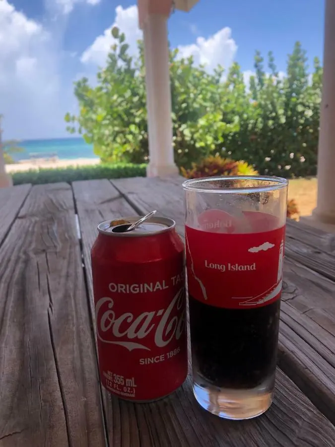 ***  Winter Haven Inn Clarence Town Bahamas